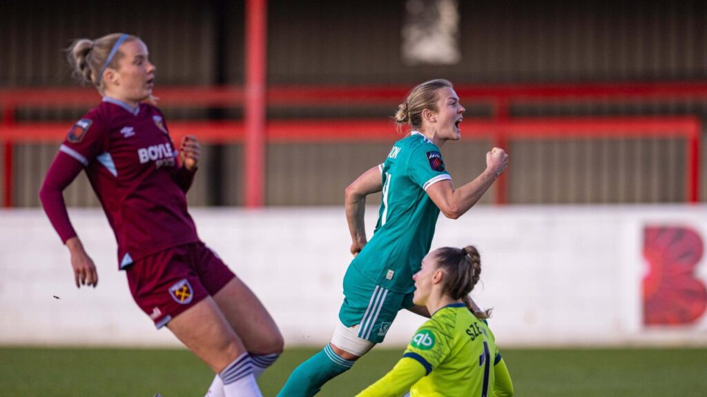 Beata Olsson strikes late to earn battling point for LFC Women at West Ham