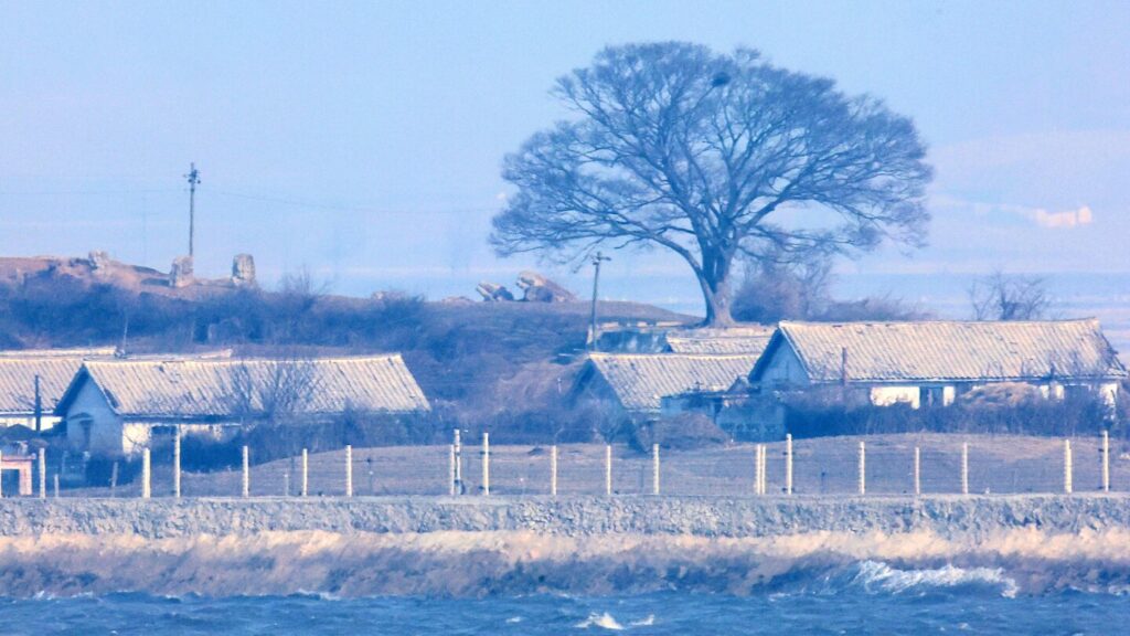 North Korea accuses the South of drones crossing the border