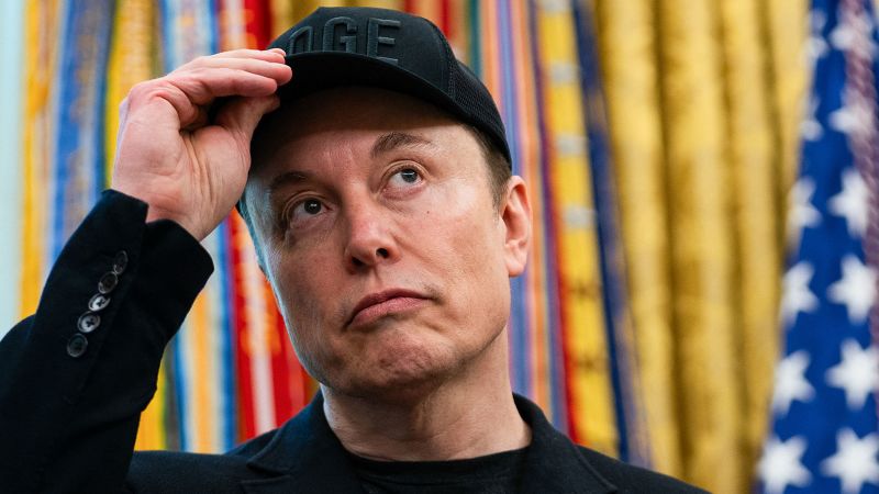 Elon Musk’s X strikes tentative agreement to settle $500 million lawsuit over Twitter firings