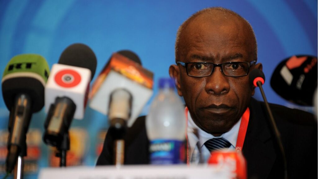 Trinidad court blocks extradition of ex-FIFA VP Warner to U.S.