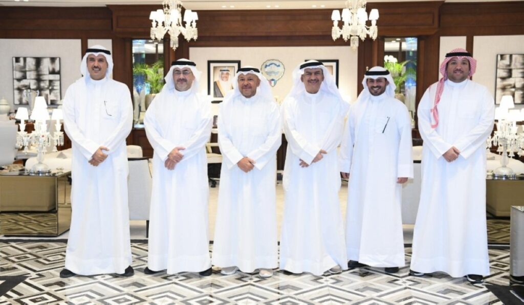 Kuwait governors discuss security development and public services