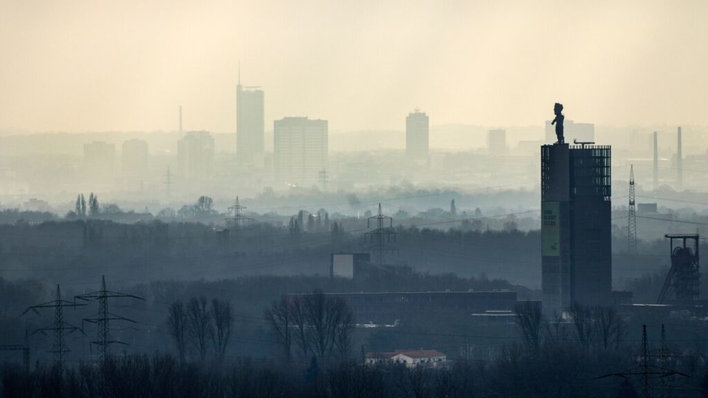Al Gore’s Climate TRACE uses AI and satellites to track soot pollution