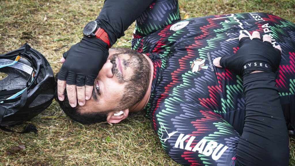 Gaza Sunbirds fly Palestinian flag at Para Cycling Worlds despite fear of news from home