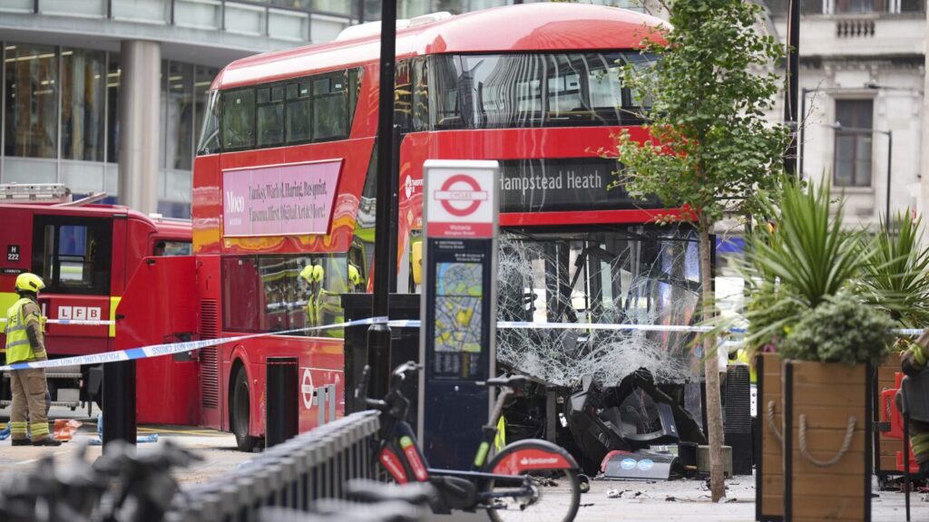 15 hospitalized after double-decker bus crash in London
