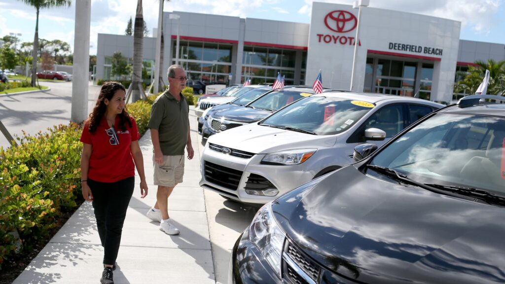 New vehicle prices top $50,000 amid rising auto loan delinquencies
