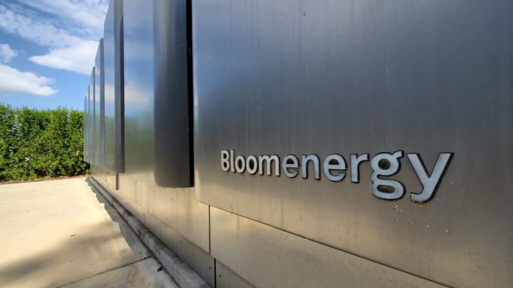 Bloom Energy (BE) soars on deal with Brookfield to power AI data centers