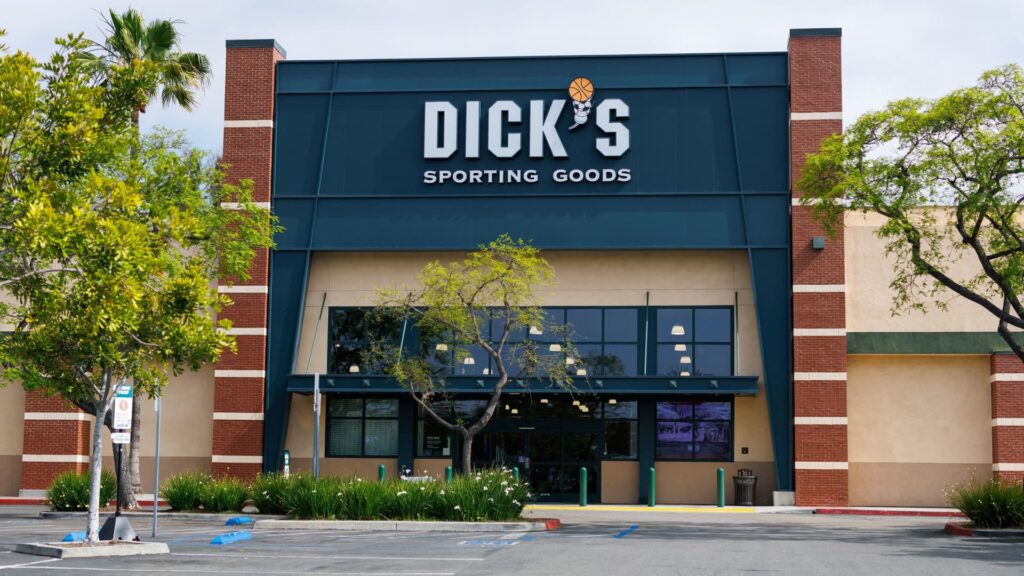Dick’s Sporting Goods expands House of Sport stores