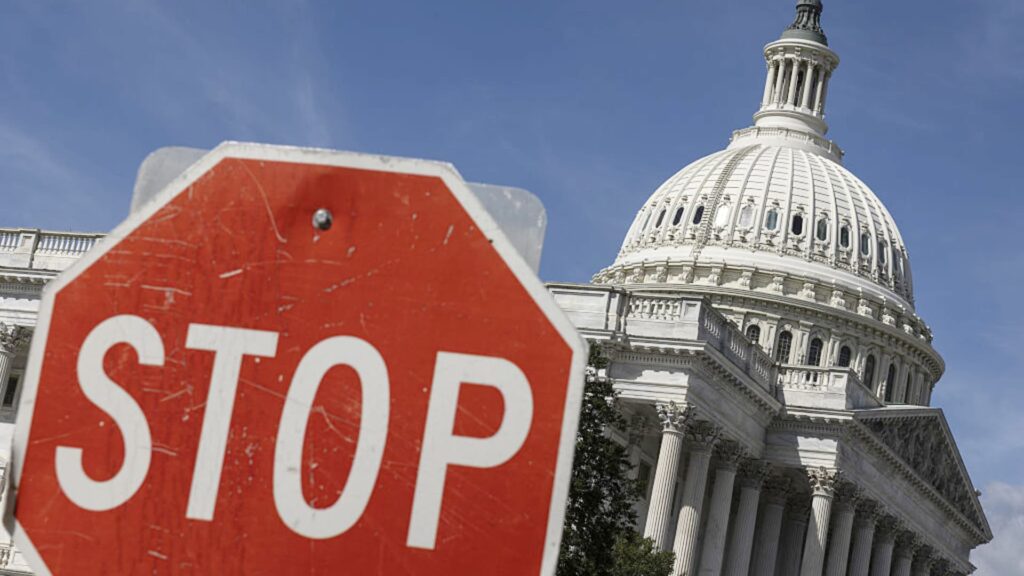 Student loan repayment plan backlog under Trump: What to know