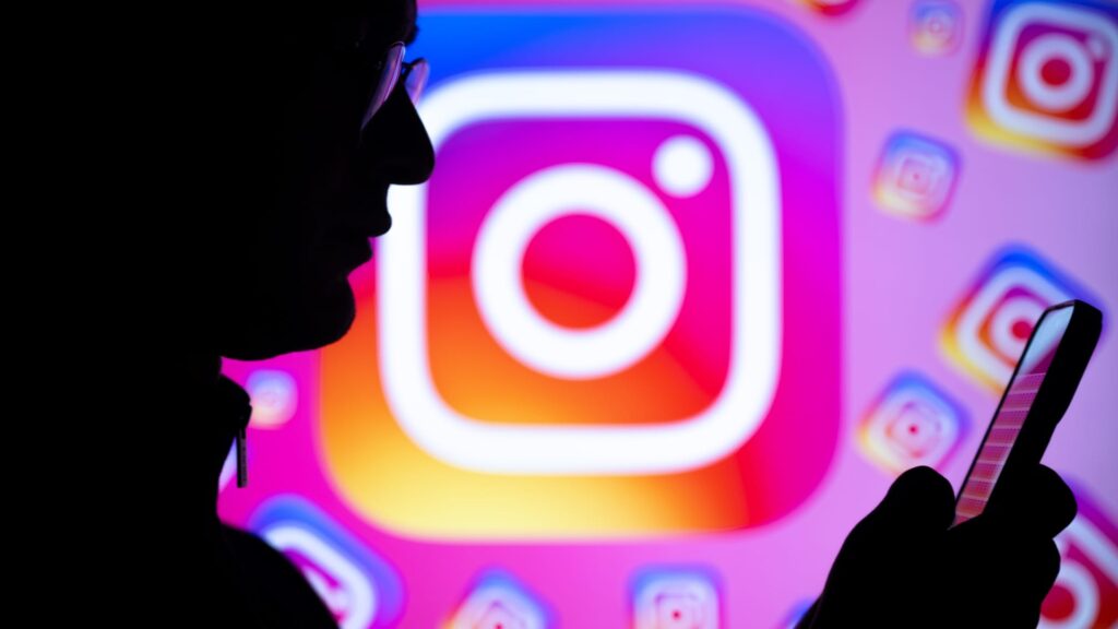 Instagram will award top creators with a gold ring. But no cash