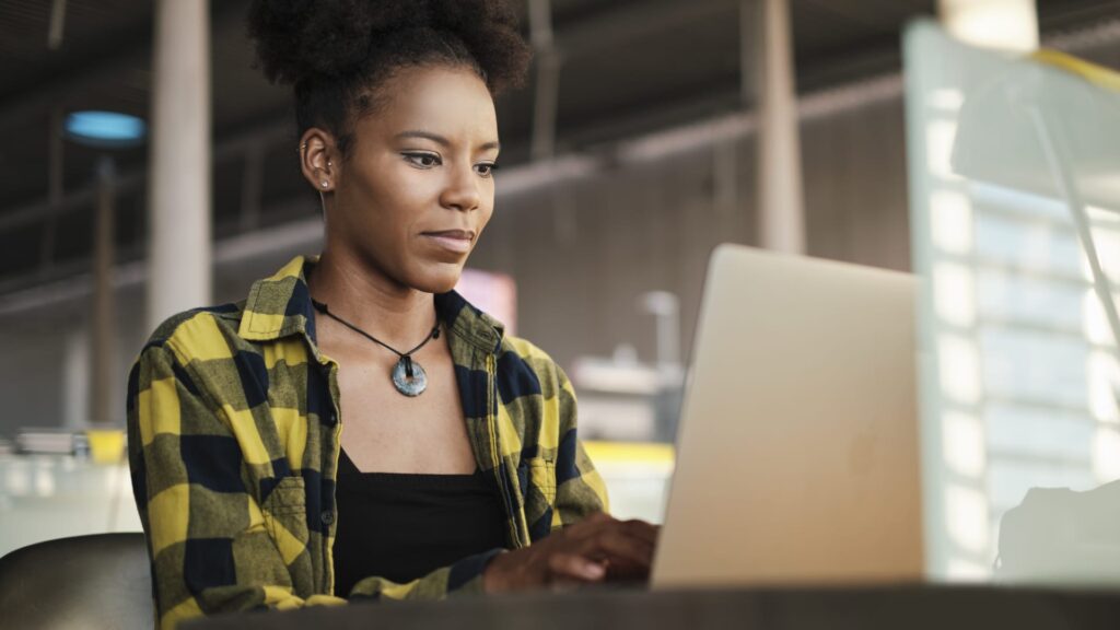 IRS announces new federal income tax brackets for 2026