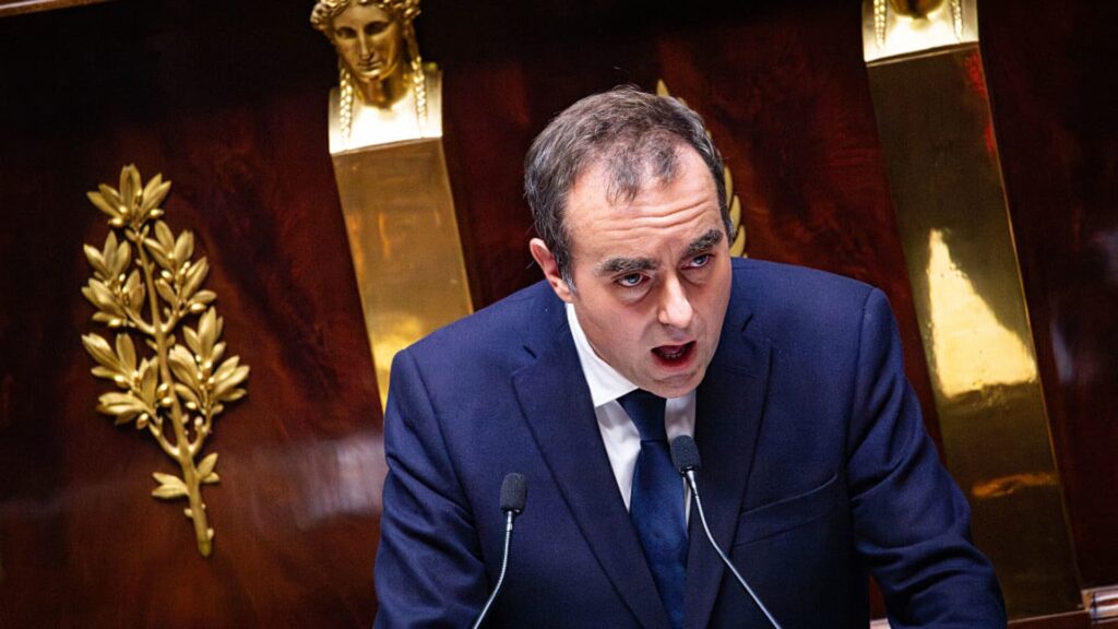 France skirts another crisis and markets like it — but reform suffers