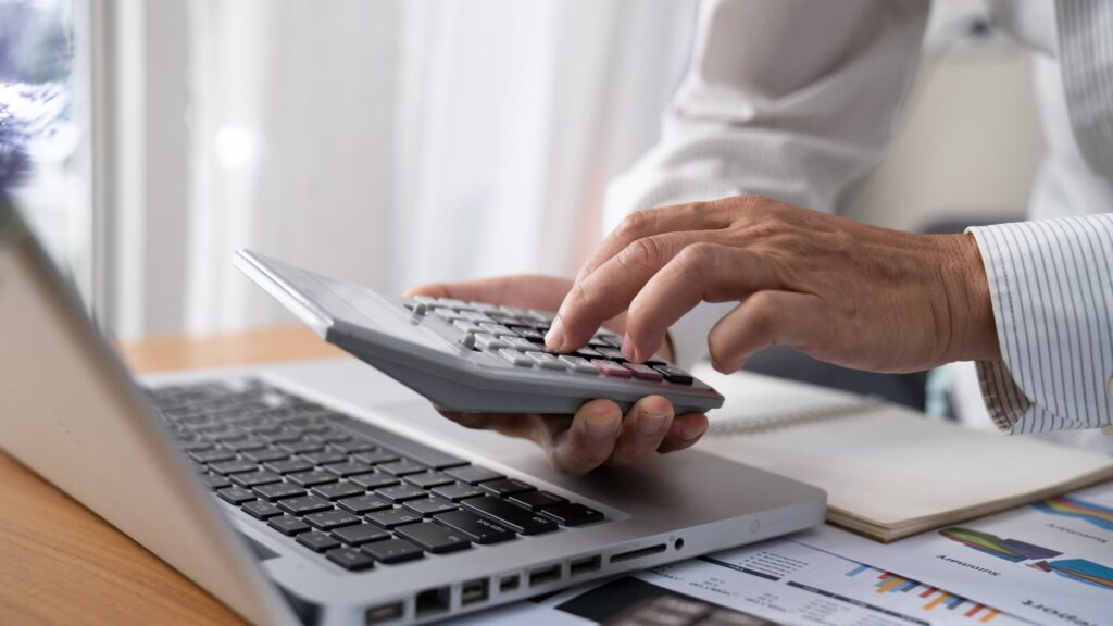 Why top earners should make donations before 2026