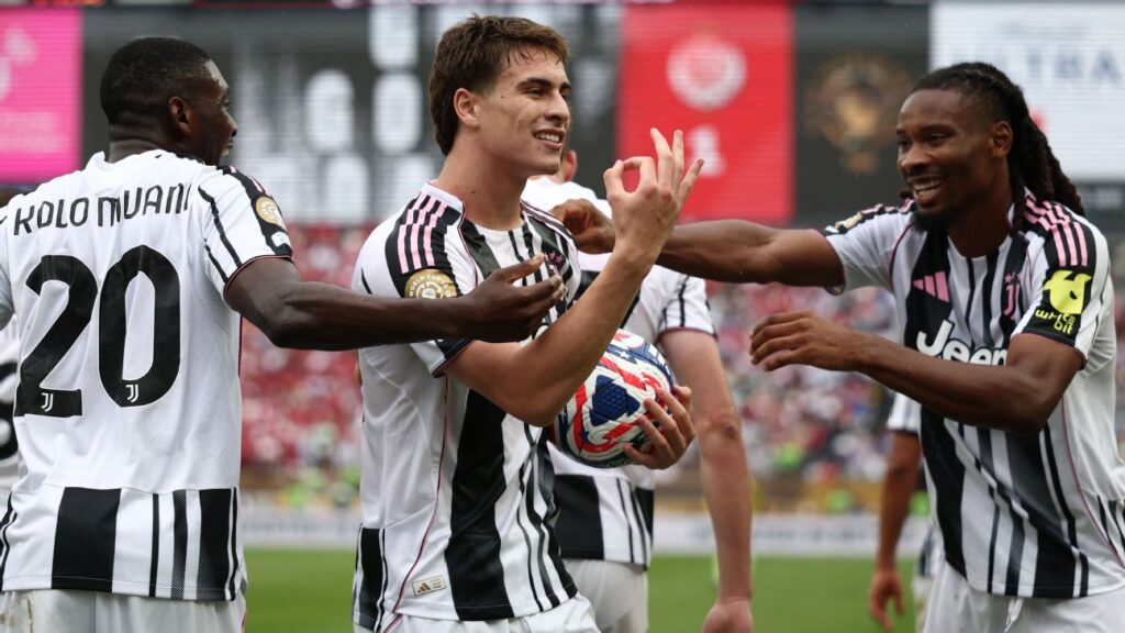 Transfer rumors, news: Arsenal tracking Juventus star Yildiz