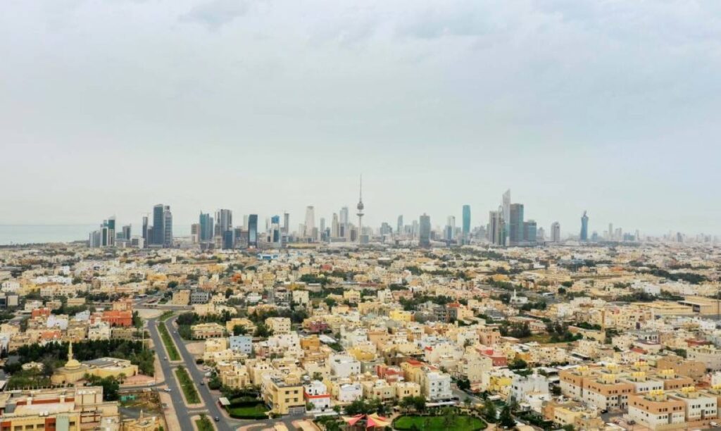 Panel to set expat property rules