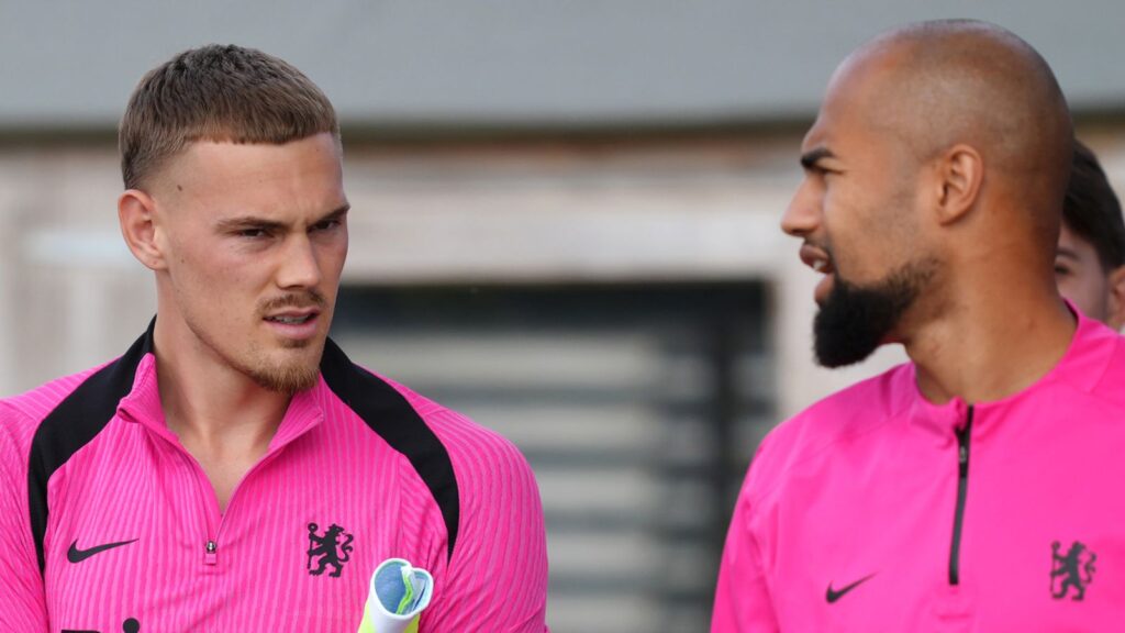 Chelsea transfer news: No plans to sign goalkeeper in next two windows with centre-back January signing ruled out | Football News