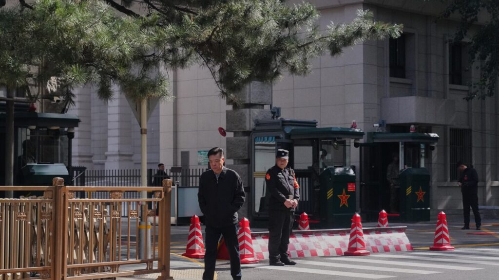 Leader Xi Jinping outlines new 5-year plan for China