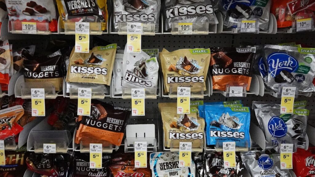 By the Numbers: Why trick-or-treaters may bag more gummy candy than chocolate this Halloween