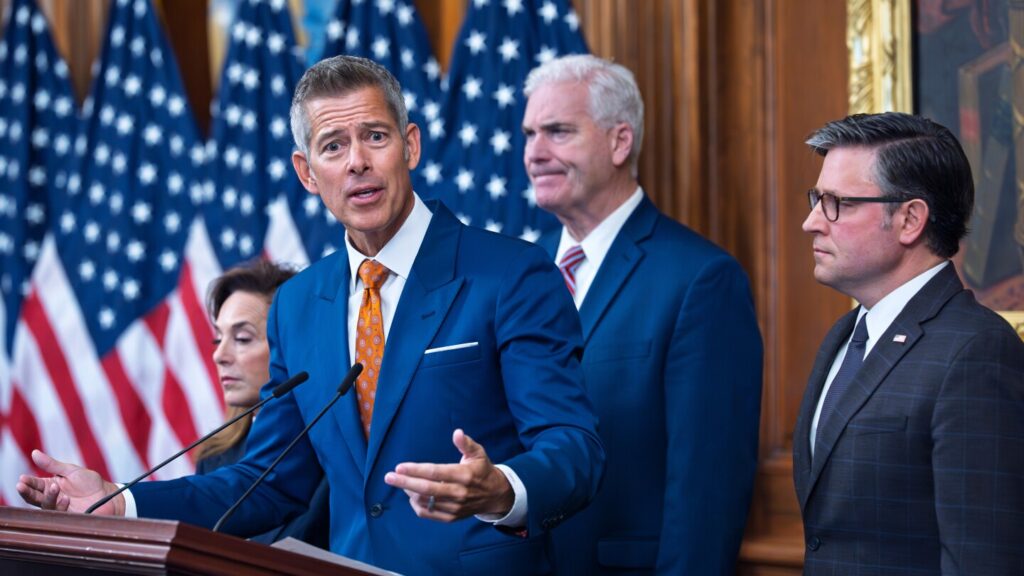 Flights to LAX temporarily halted due to staffing shortage