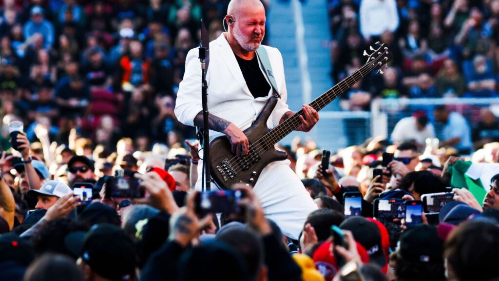 Limp Bizkit mourns bassist Sam Rivers, calling him irreplaceable