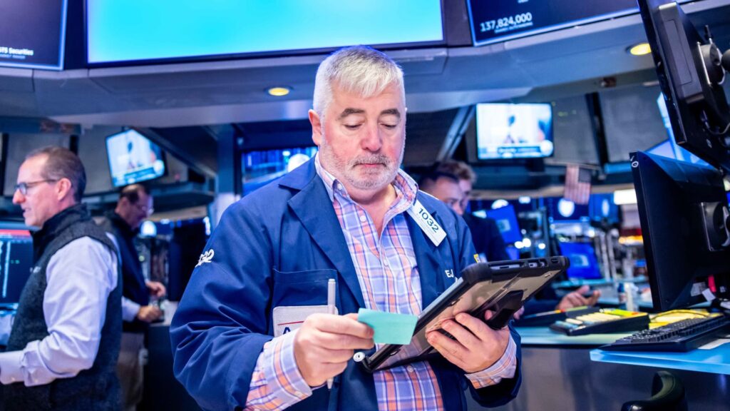 Tech had a rough day — its employees had a worse October