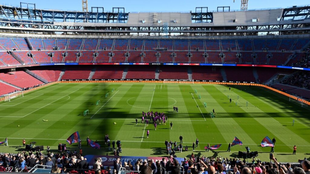 Barcelona unveil new-look Camp Nou to 23,000 fans at test event
