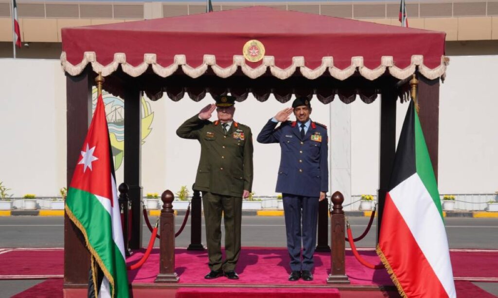 Kuwait, Jordan chiefs of staff discuss military cooperation