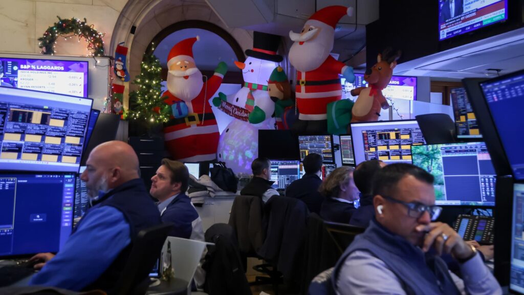 S&P 500 quietly rebounds to near a new record. Where to next after a quick round trip?