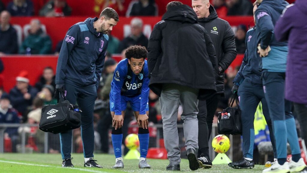 United States captain Adams injured against Manchester United