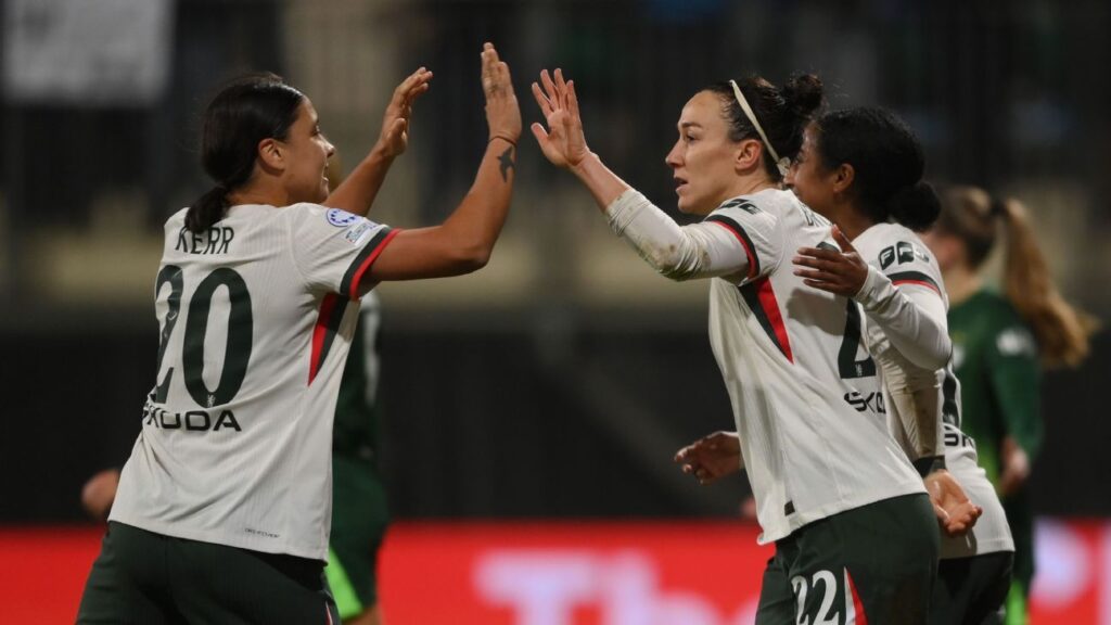 UWCL live updates: All 18 teams in action on final matchday