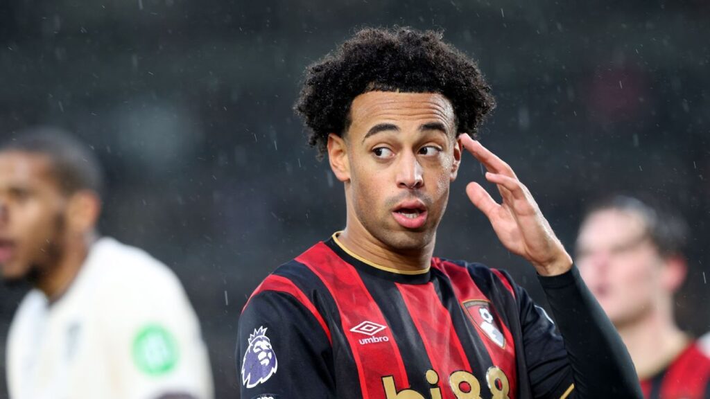 Will another injury derail Adams’ World Cup prep for the U.S.?