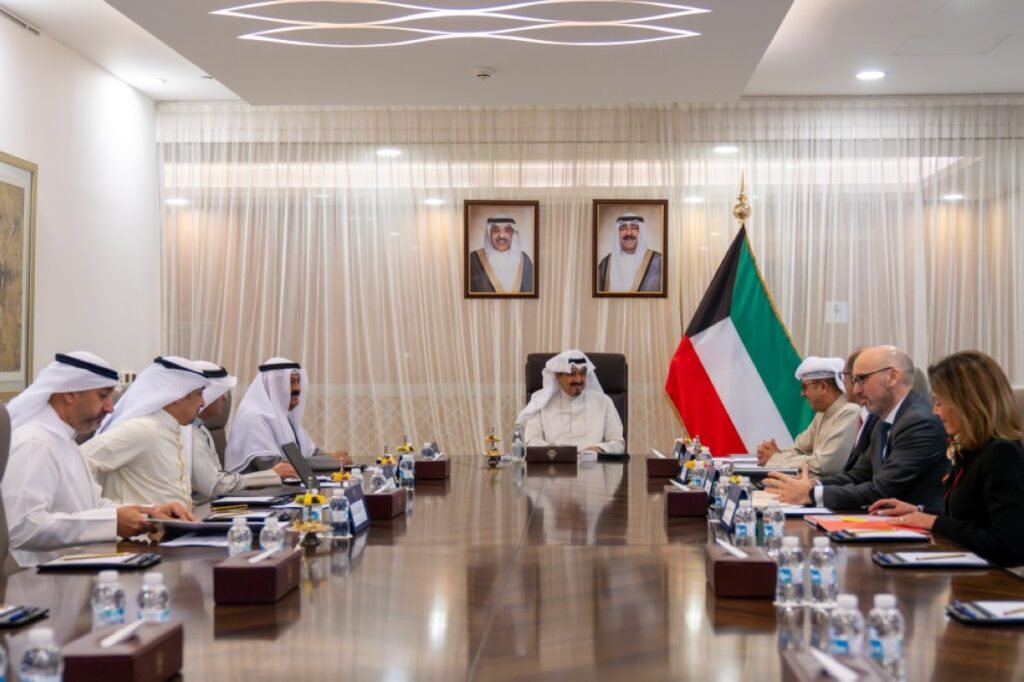 PM Sheikh Ahmad meets IMF delegation to discuss Kuwait Vision 2035 initiatives
