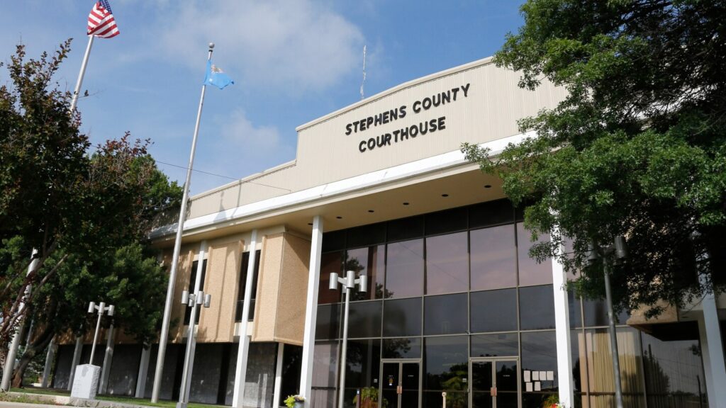 Oklahoma man charged with manslaughter after stray bullet kills neighbor