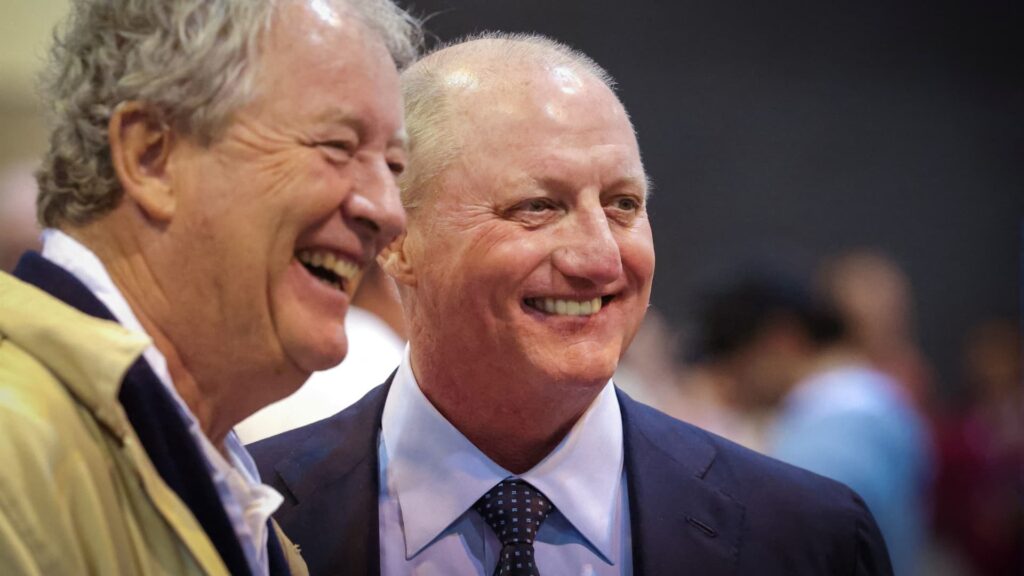 Abel’s $25 million Berkshire paycheck is in the same league as other S&P 500 CEOs