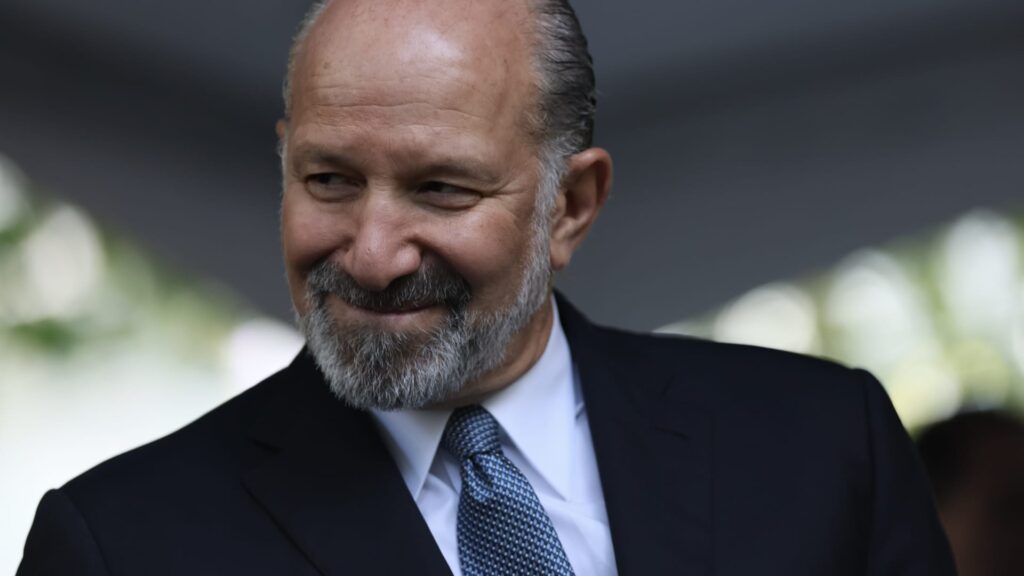 Trump, Howard Lutnick, Steve Tisch in latest DOJ release