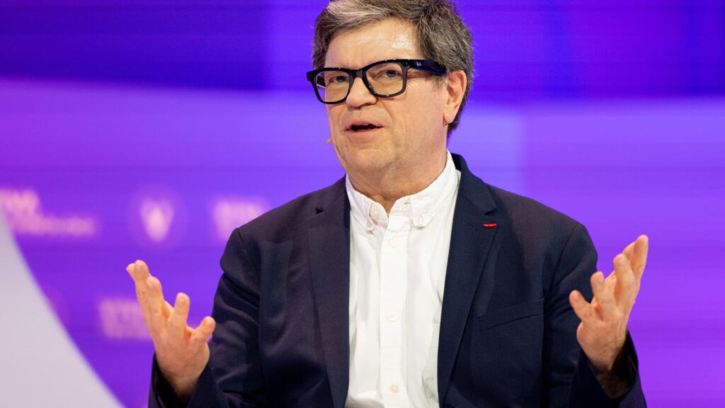 AI godfather calls Meta AI boss Alexander Wang ‘inexperienced’