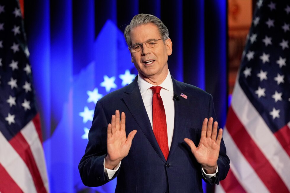 9 tankers hit with US sanctions over transporting Iranian oil