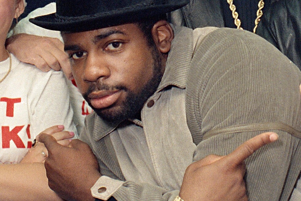 Man seeks $1M bond after Jam Master Jay conviction overturned