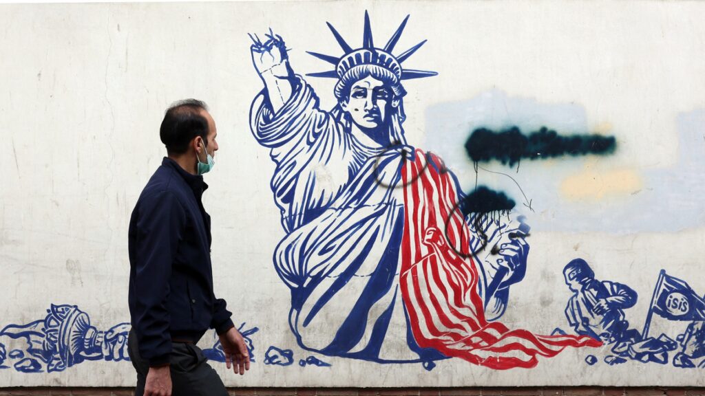 US-Iran nuclear talks begin under shadow of military escalation